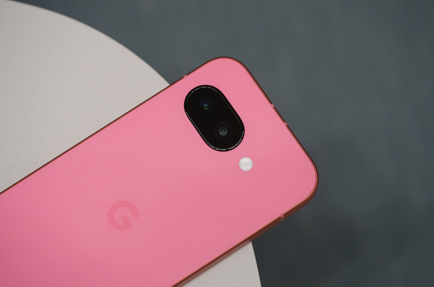 Google Pixel 9a составит серьёзную конкуренцию iPhone 16e и Samsung Galaxy A56