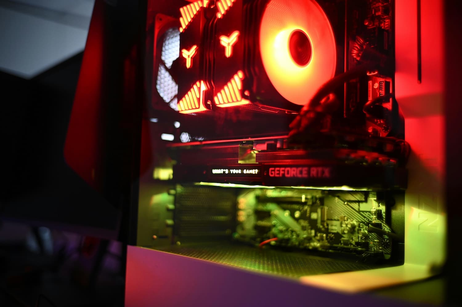Поддержка GeForce Experience завершится в конце 2024 года. Приложение NVIDIA станет основным ПО для видеокарт компании