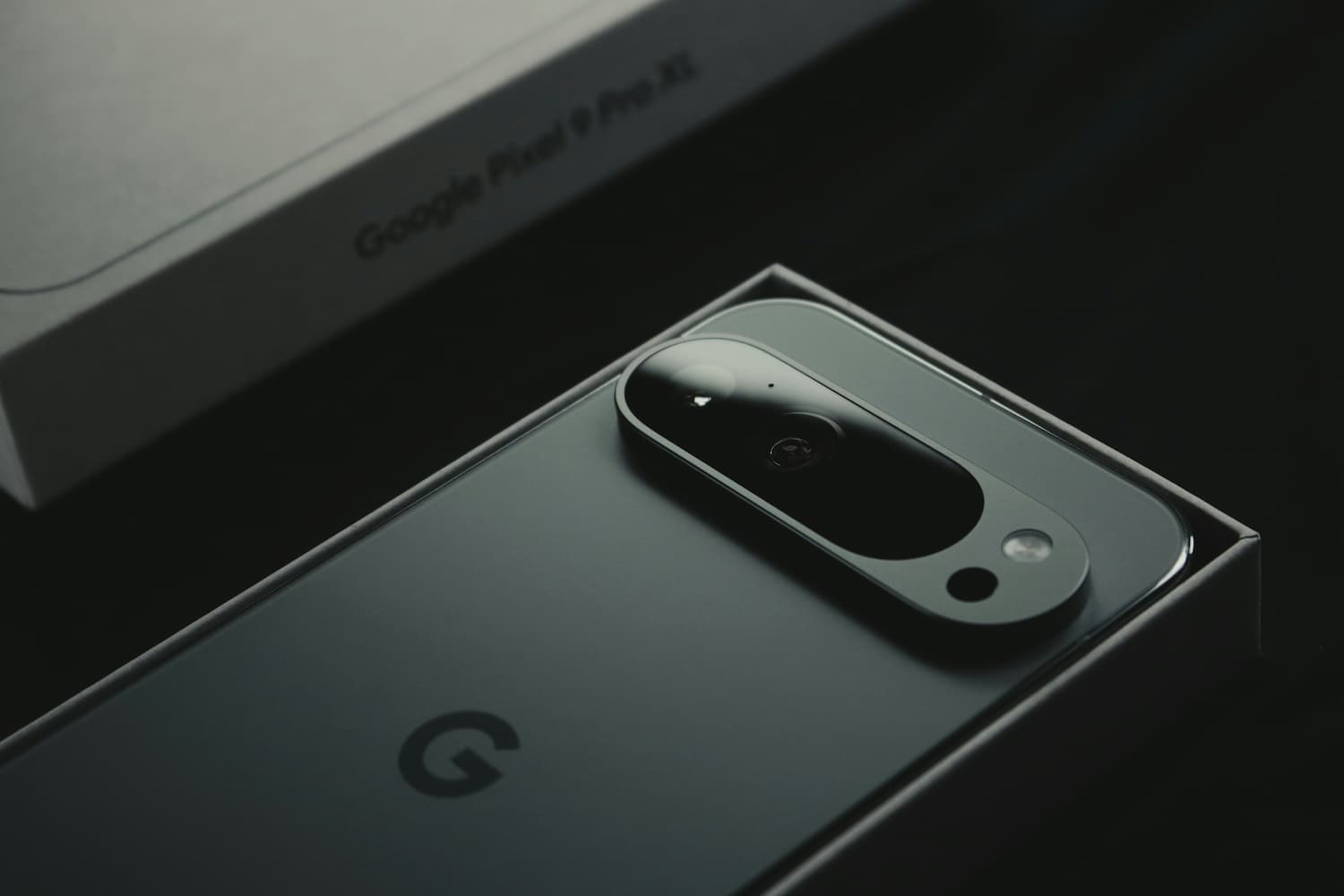 Google тестирует функцию «ИИ Ответы» для приложения «Телефон»