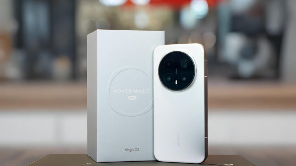 Компактный флагман Honor Magic 8 Mini: Толщина 5-6 мм, экран 6.31", чип Dimensity 9500