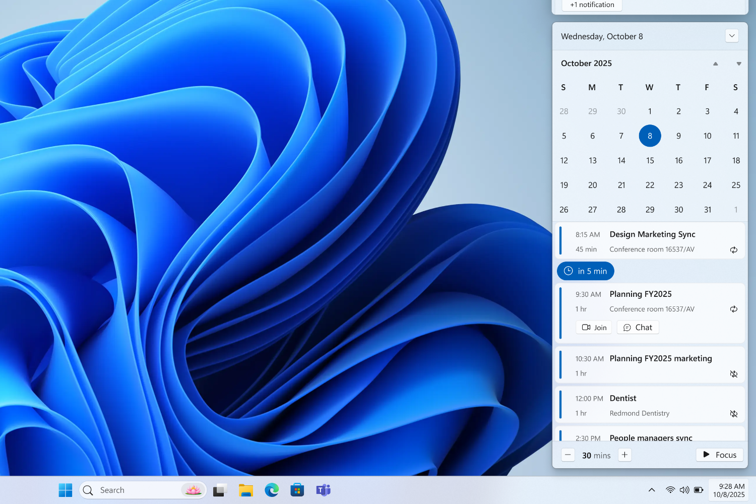 Microsoft улучшает календарь панели задач в Windows 11